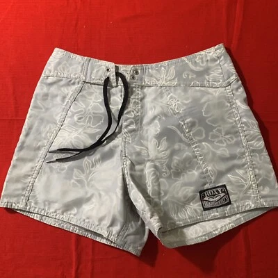 Bermuda de plástico floral tropical Totally Rad Roxy tamanho 3/4 - Imagem 1 de 4