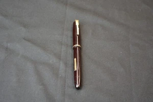 Vintage Waterman Fountain Pen Very Dark Burgundy Barrel Used/Unserviced - Picture 1 of 10