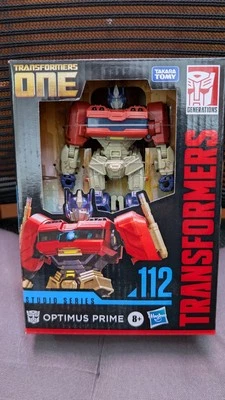 HASBRO TRANSFORMERS STUDIO SERIES TRANSFORMERS ONE OPTIMUS PRIME ACTION FIGURE. - Immagine 1 di 4