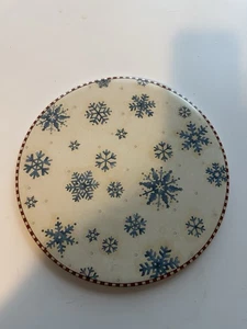 Christmas Snowflake Beige Color hot Plate Trivet 9” - Picture 1 of 4