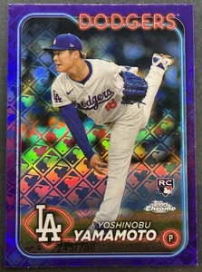 2024 Topps Chrome - Yoshinobu Yamamoto #18 Dodgers - RC Purple Logofractor /250 - Picture 1 of 2