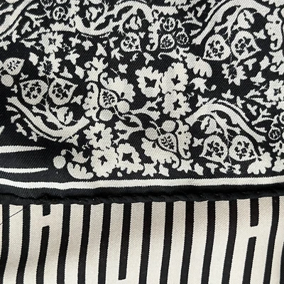 Bufanda de seda vintage Vera Neumann negro blanco 25" rayas florales dobladillo enrollado C Foto 1 de 4