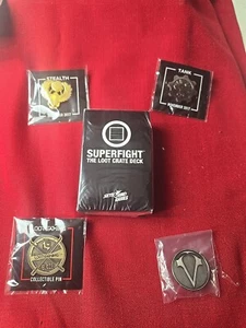 Lootgaming Collectable Pin Badges X4 And Superfright The Loot Crate Deck - Foto 1 di 4