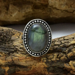 Startling Labradorite Gemstone 925 Sterling Silver Handmade Ring All Size - Picture 1 of 3