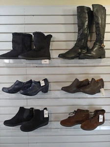 Lot of 6 Pair Womens shoes size 10 Heels Boots Flats Loafer Slipper Sandal 1145 - Picture 1 of 12