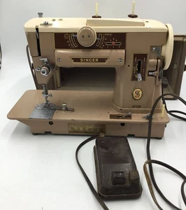 Singer 401A Nähmaschine - TEILE ODER REPARATUR - Bild 1 von 12