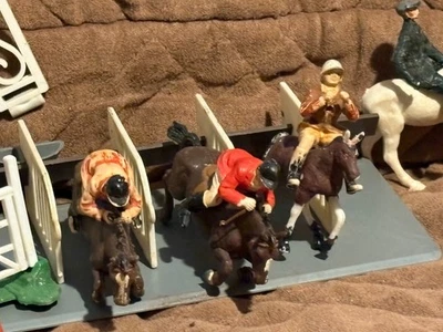 De colección 89 Britains Ltd Juguetes de Plástico Jinetes Jumpers Carrera Caballos Cercado Puerta de Inicio Foto 1 de 4