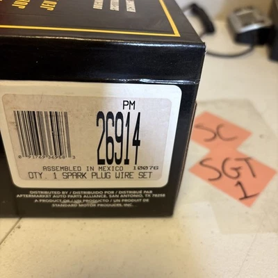 Juego de cables de bujía Parts Master 26914 Ford, Lincoln Mercury - Motor estándar Foto 1 de 2