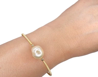 Big Genuine Freshwater Pearl Bangle Cuff Bracelet, Adjustable Wire Cuff Bracelet - Image 1 of 4