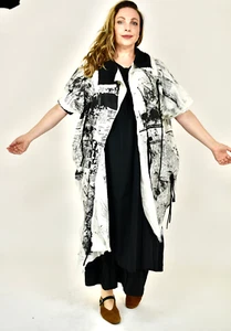 H4 Chaqueta Algodón Estampado Revista Dip Back Blanco y Negro Talla XL/XXL - Imagen 1 de 7