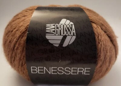 SKEIN/BALL OF LANA GROSSA BENESSERE YARN - COLOR #023 MEDIUM BROWN ALPACA BLEND - Image 1 of 3