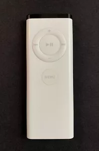 Genuine Apple A1156 Remote Control for Apple TV iPod iMac MacBook & MacBook Pro - Picture 1 of 2