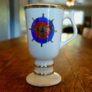 Vintage BSA Tidewater Council VA-NC Porzellan Becher mit hellem Logo und Goldrand - Bild 1 von 4