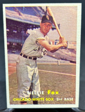 1957 Topps Baseball Card Nellie Fox #38 EXMT RANGE BV $80 SL