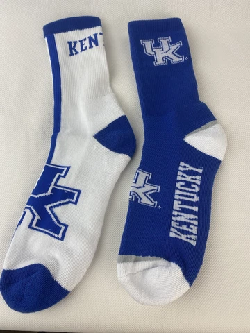 Kentucky Wildcats Crew Socks Set of 2 Size Large Cover