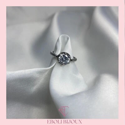 Anello donna solitario con montatura in argento 925 e punto luce di zircone - Immagine 1 di 4