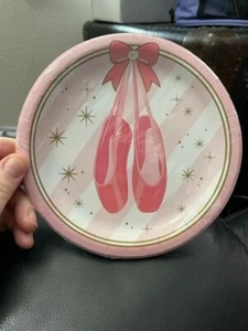 Twinkle Toes Ballerina 7 Inch Paper Plates 8 Per Pack Ballerina Birthday Party - Picture 1 of 2