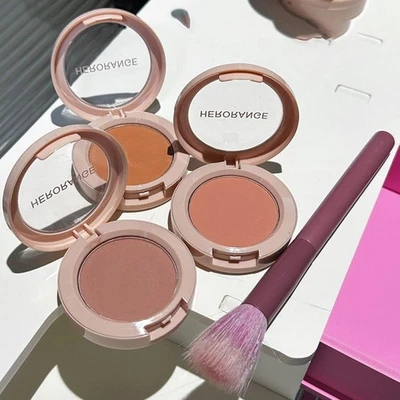 HERORANGE~low Saturation Monochrome Powder Blusher Disk`';'/ - Image 1 of 4
