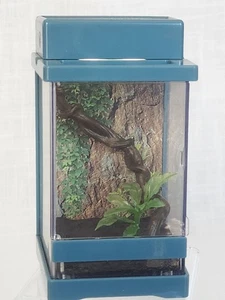 Terrario American Girl Doll Reptile Lagarto con Terrario Probado con Luz 2017 - Imagen 1 de 12