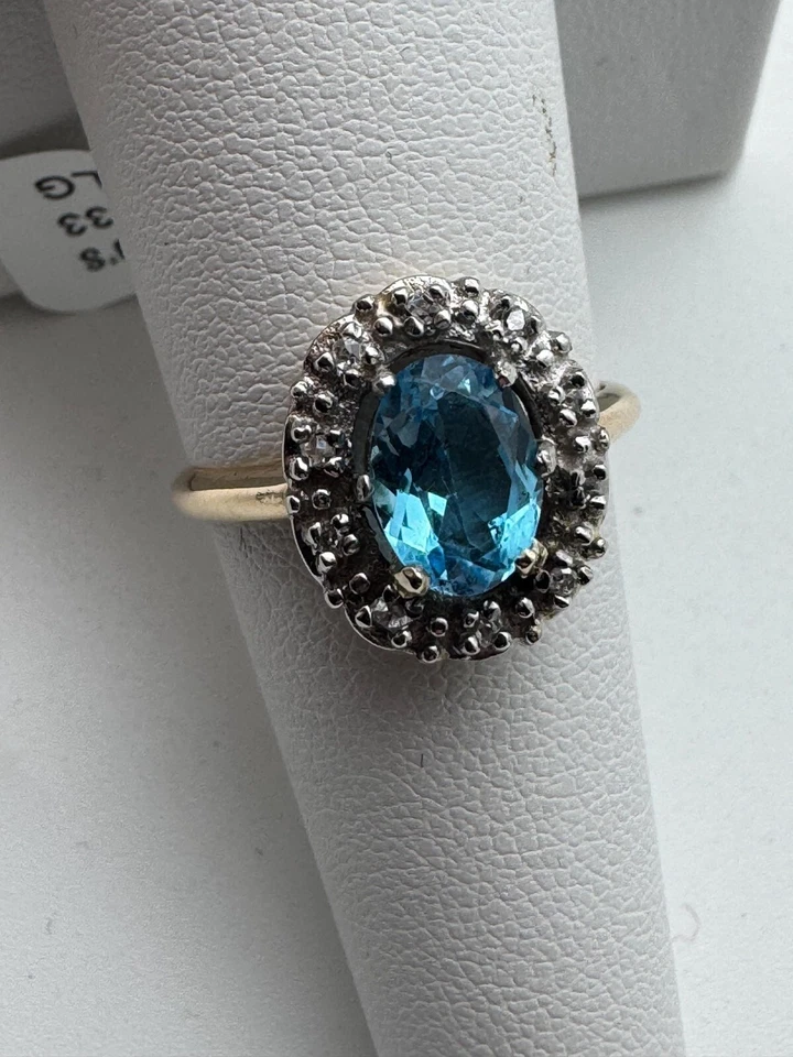 Anillo Halo Topacio Azul Oro Amarillo y Blanco 10K Vintage Foto 1 de 4