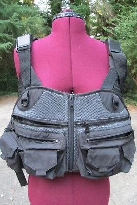 Colete pescador CABELA`S tamanho médio - Imagem 1 de 4