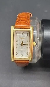 VINTAGE LADIES SWISS GRUEN CRUVEX WRIST WATCH LEATHER BAND GLS024 - Picture 1 of 9