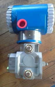 Foxboro IAP20-A22B11F New in factory box 316 SS CL 1 Div 2 Pressure Transmitter - Picture 1 of 7