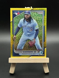 2024 Bowman Chrome Mega Yellow Vladimir Guerrero Jr. /75 #30 Toronto Blue Jays - Picture 1 of 2