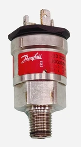 Danfoss MBS 3200 060G3864 0-50 PSIG 4-20 mA Pressure Transmitter Sensor Absolute - Picture 1 of 9