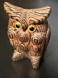 Vintage handgeschnitzte Holz Eule Cryptomeria JAPAN SIGNIERT AUF RÜCKSEITE - Bild 1 von 7