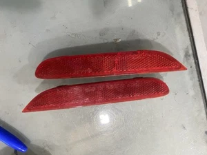 Nissan X-Trail / Qashqai Rear Left + Right Side Reflector 250-18165 Genuine - Picture 1 of 3