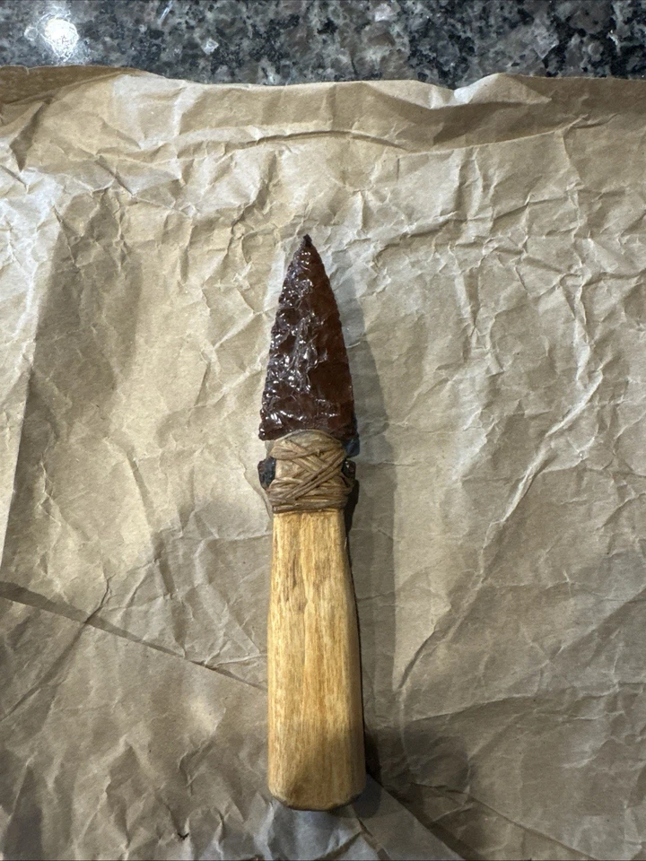 Punta de flecha/daga Foto 1 de 1