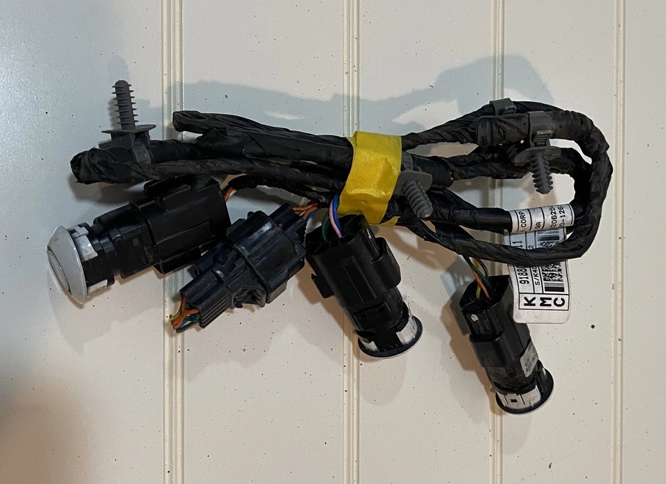 Sensores de arnés de cableado de parachoques trasero OEM 2011-2012 Kia Sedona Foto 1 de 4