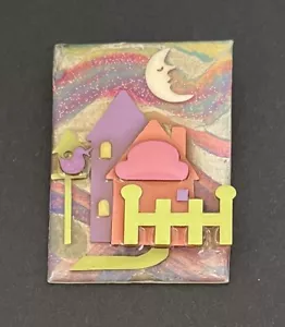 LUCINDA HOUSE BROOCH Pin Purple Pink Green Fence Moon Face Glittered Signed - Picture 1 of 2
