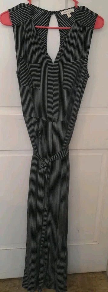 Calça Monteau listrada preta e branca 1 peça tamanho grande com gravata muito boa - Imagem 1 de 4