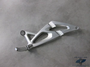 Platine "passager" arrière droite BMW k 1200 s / r (K40 / K43) - Photo 1/2