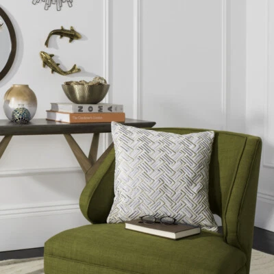 Almohada metálica SAFAVIEH | Gris/Dorado | Foto 1 de 3