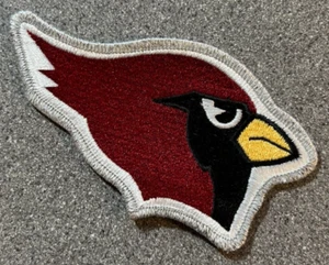 ARIZONA CARDINALS OFFICIAL NFL FOOTBALL TEAM EMBLEM PATCH WILLABEE WARD NO CARD - Picture 1 of 2