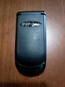 Téléphone à clapet vintage Motorola Vader V3620 - Photo 1 sur 5