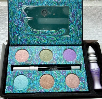 Urban Decay Preen Eyeshadow Palette With Primer Potion & Eye Pencil Zero New Box - Image 1 of 2