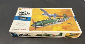 Hasegawa N1K2-J George Japanese Navy Fighter 1/72 Scale Model Kit Open Box - Bild 1 von 8
