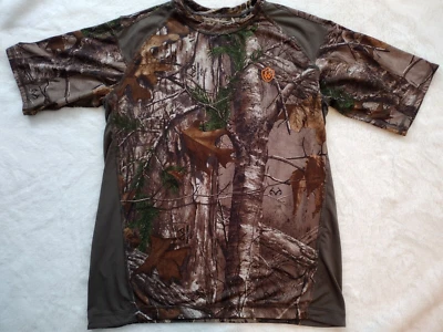 Realtree Academy Camo Shirt Size Youth Large/Adult Small? Short Sleeve T-shirt - Image 1 of 4
