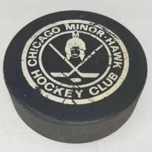 Vintage CHICAGO MINOR HAWK HOCKEY CLUB Puck Illinois Sports Collectable - Picture 1 of 2