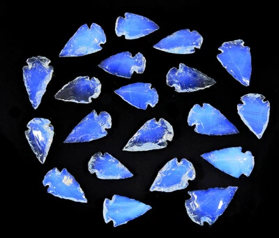 Punta de flecha opalita piedra curativa media luna forma de flecha talla metafísica Foto 1 de 4