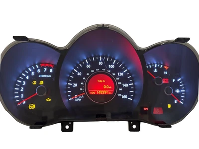 Cuadro de instrumentos velocímetro panel de instrumentos Kia Optima LX 2011 148.291 millas Foto 1 de 4