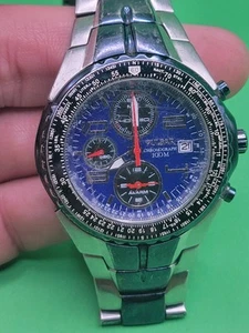 PULSAR Chronograph Wristwatch Watch RUNS Date 7T62-X041 SEIKO MOVEMENT - Picture 1 of 18