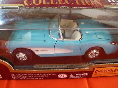 1957 BLUE CHEVY CORVETTE ESCALA 1:24 abertura capô, portas e porta-malas '57 conversível - Imagem 1 de 2