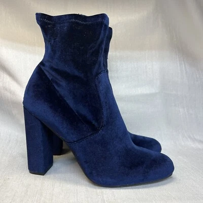Botas de tornozelo femininas Steve Madden 10 M veludo azul salto robusto edição - Imagem 1 de 4