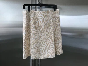 Neu mit Etikett Banana Republic beige & cremefarben Zebrastreifen Rock - Größe M - Bild 1 von 6