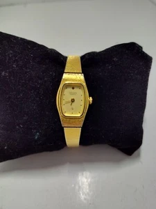 Vintage Citizen CQ Uhr Damen 17mm cremefarbenes Zifferblatt goldfarben 3220-899148 neue Batterie - Bild 1 von 11